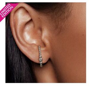 Pandora Row of Beads Cuff